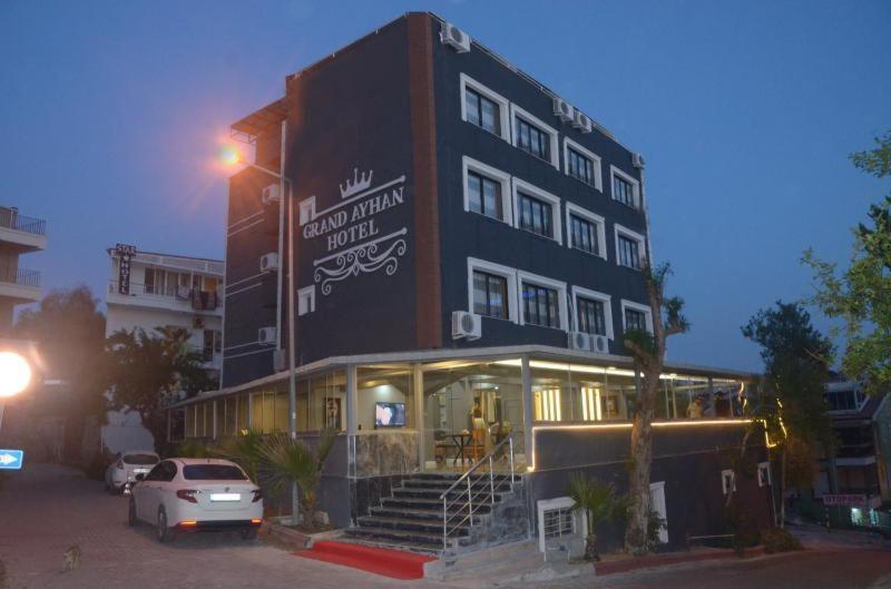Grand Ayhan Hotel